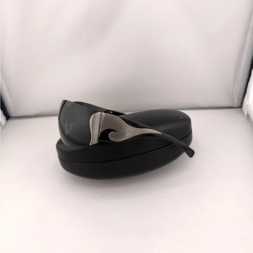 Prada Black Spr51g Shield Sunglasses with Silver Swirl Detail - Picture 3 of 13